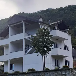 Florini 2023 , Fierze Albanien