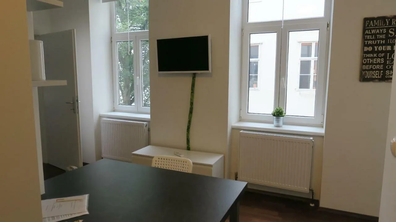 Apartment 2 Zimmer Wohnung Vienna